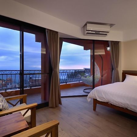 Sunshine B&B Джиуфен Стая снимка